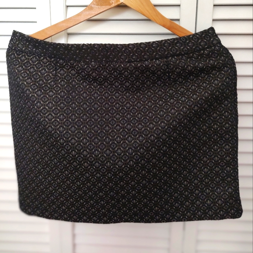 Gap mini skirt